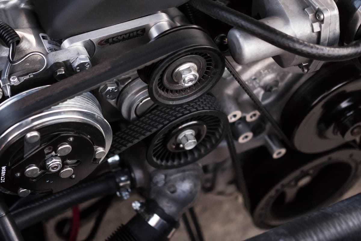 Аўтамайстэрні і электрыкі